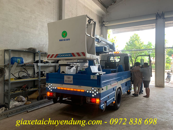 thang nâng người 14m socage