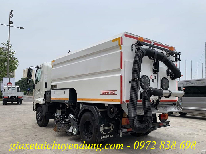 xe quét đường 5 khối hino, xe quét đường hút bụi 5 khối hino